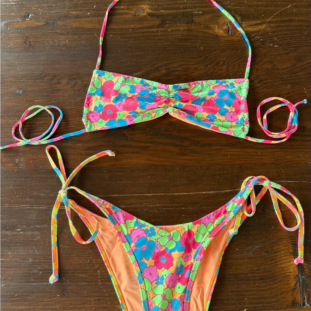 Frankie’s Bikini